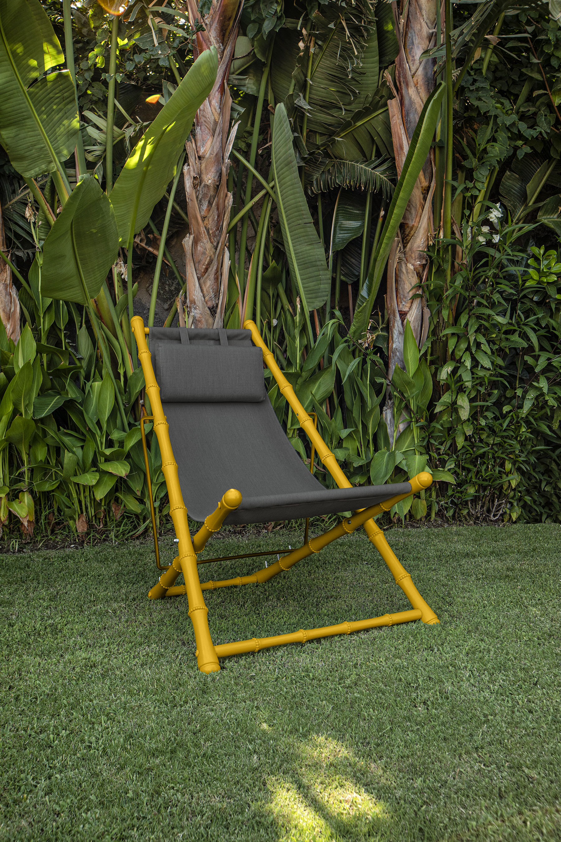 Yasemin Üstündağ || XL SLING CHAIR  2018